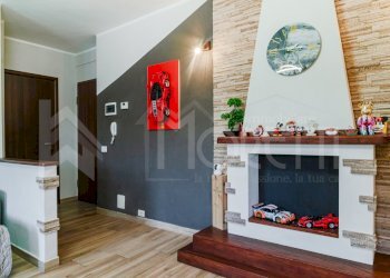 sala - Four-room apartment Via 8 Marzo 53, Collesalvetti - photo 24