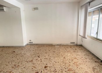 WhatsApp Image 2026-04-13 at 16.15.37 (1).jpeg - Appartamento Via Giuseppe Martinez, Acireale - foto 9