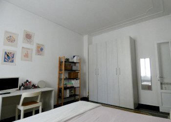 camera da letto - Appartamento Via Giuseppe Michele Canale, Genova (zona San Martino) - foto 8
