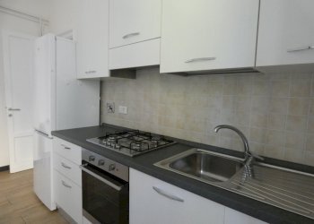 P1070344.JPG - Appartamento Via Giuseppe Michele Canale, Genova (zona San Martino) - foto 12