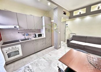 (20).jpg - Bilocale Corso Giacomo Matteotti 26, Rapallo - foto 2