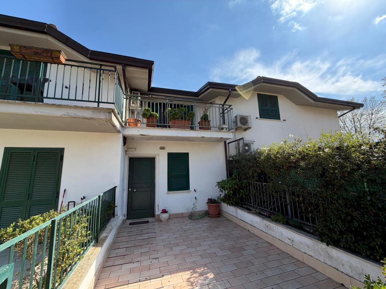 WhatsApp Image 2026-04-10 at 16.15.38 (3).jpeg - Villa a Schiera Fiano Romano - foto 1