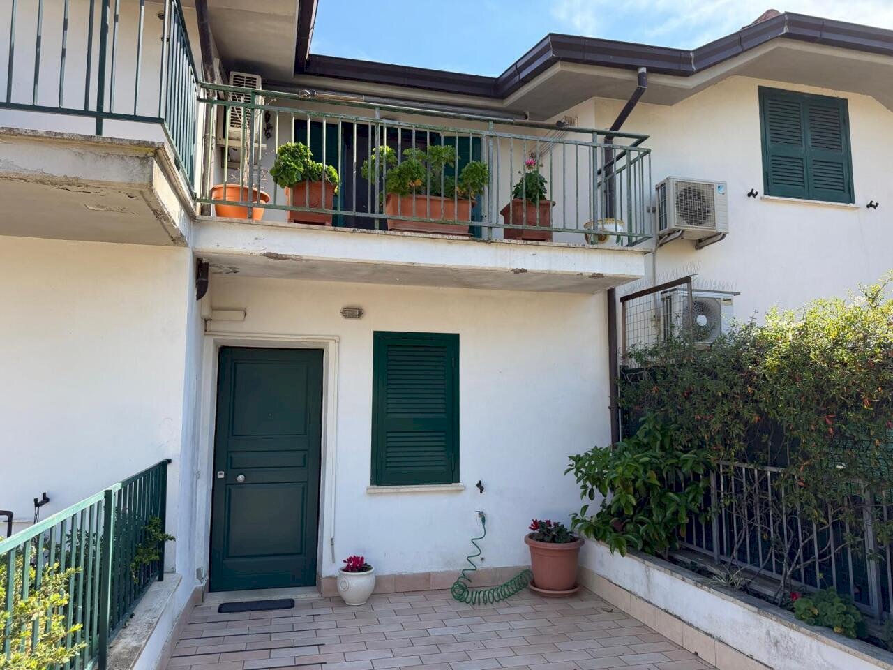 WhatsApp Image 2026-04-10 at 16.15.38 (2).jpeg - Villa a Schiera Fiano Romano - foto 3