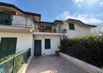 WhatsApp Image 2026-04-10 at 16.15.38 (3).jpeg - Villa a Schiera Fiano Romano - foto 1