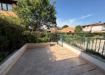 WhatsApp Image 2026-04-10 at 16.15.38 (5).jpeg - Villa a Schiera Fiano Romano - foto 2