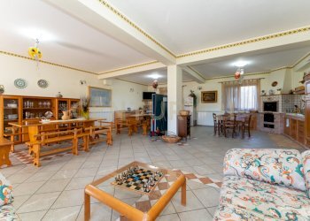 Villa Randazzo (66).jpg - Villa Strada Comunale Calderara 5, Randazzo - photo 25