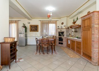Villa Randazzo (67).jpg - Villa Strada Comunale Calderara 5, Randazzo - photo 26