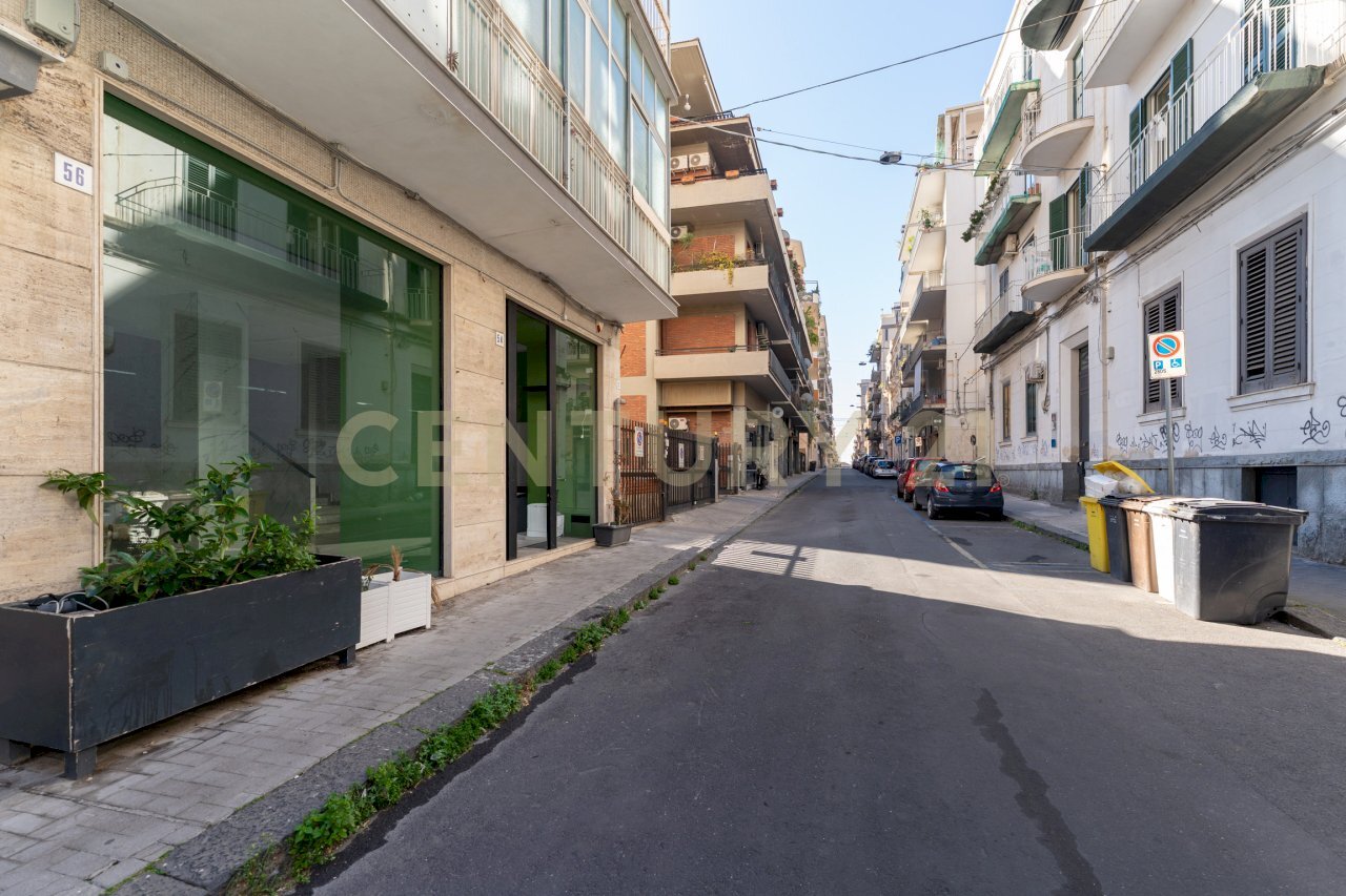 Bottega Sangiorgi (3).jpg - Locale Commerciale Via Mario Sangiorgi 56, Catania - foto 3