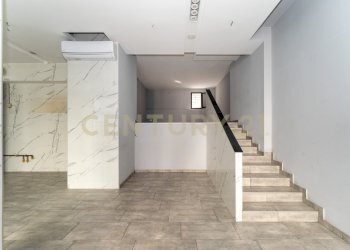 Bottega Sangiorgi (5).jpg - Locale Commerciale Via Mario Sangiorgi 56, Catania - foto 5