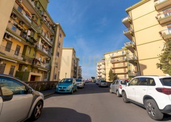 Via Fratelli Bandiera 13 (2).jpg - Appartamento Via Fratelli Bandiera 13, Gravina di Catania - foto 2