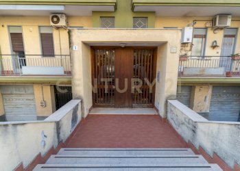 Via Fratelli Bandiera 13 (6).jpg - Appartamento Via Fratelli Bandiera 13, Gravina di Catania - foto 6