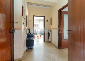 Via Fratelli Bandiera 13 (21).jpg - Appartamento Via Fratelli Bandiera 13, Gravina di Catania - foto 21