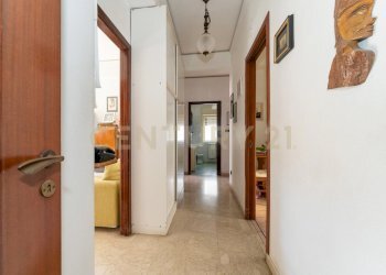 Via Fratelli Bandiera 13 (24).jpg - Appartamento Via Fratelli Bandiera 13, Gravina di Catania - foto 24