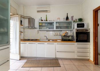 Via Fratelli Bandiera 13 (28).jpg - Appartamento Via Fratelli Bandiera 13, Gravina di Catania - foto 28