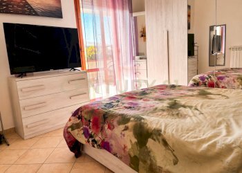 camera.jpg - Trilocale Via della Pace 26, Orbetello - foto 9