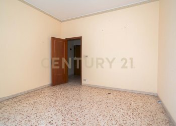 DSC06555.jpg - Quadrilocale Via Carrubella 8, Gravina di Catania - foto 17