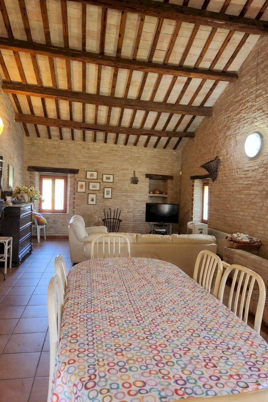 REC4.jpg - Rustico Recanati - foto 3