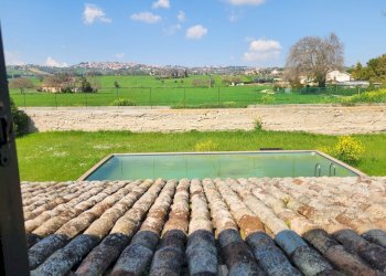 REC19.jpg - Rustico Recanati - foto 19