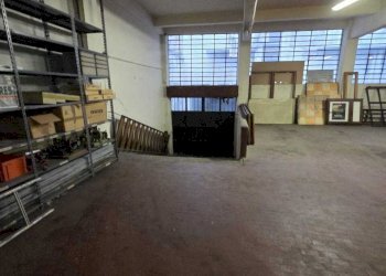 elvo 3.jpg - Magazzino Via Elvo, Torino (zona Barriera Milano) - foto 2