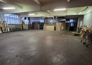 elvo 4.jpg - Magazzino Via Elvo, Torino (zona Barriera Milano) - foto 3