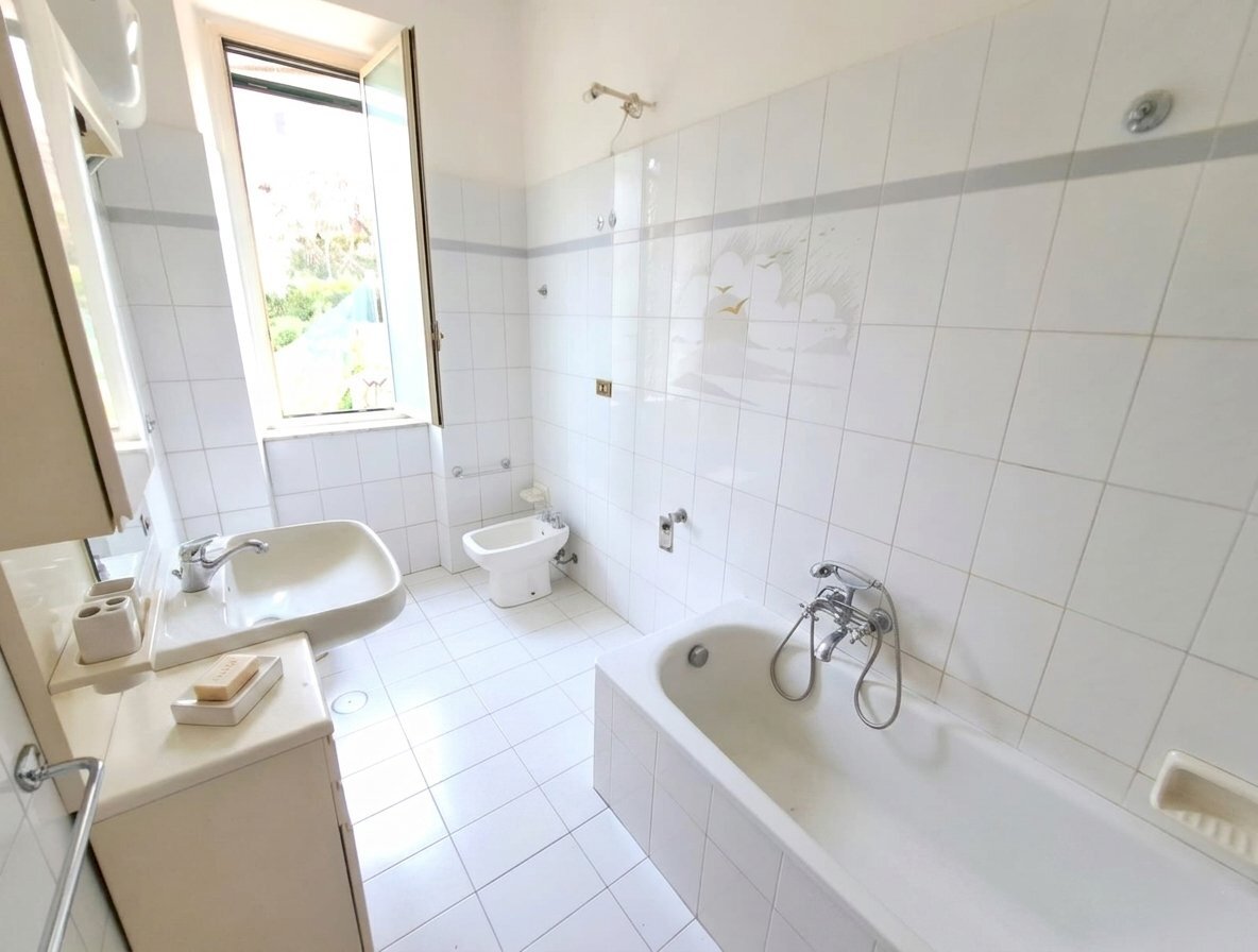 bagno 2 ok.png - Appartamento Via Porta Saracena, Segni - foto 3