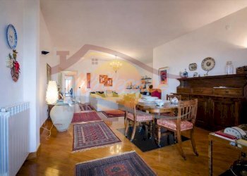 614f644f-e04b-44a4-9acc-906e9a45a6a0.jpg - Attico Viale Scala Greca, Siracusa - foto 1