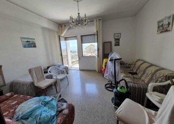 WhatsApp Image 2026-04-13 at 09.45.47(1).jpeg - Quadrilocale Via Razionale 5, Lamezia Terme - foto 4