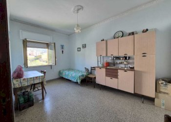 WhatsApp Image 2026-04-13 at 09.45.46(3).jpeg - Quadrilocale Via Razionale 5, Lamezia Terme - foto 5