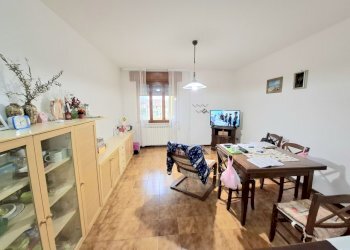 20260413_181003.jpg - Quadrilocale Via Ponte Dell'Asino 57, Rovigo - foto 5