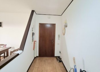 20260413_181128.jpg - Quadrilocale Via Ponte Dell'Asino 57, Rovigo - foto 7