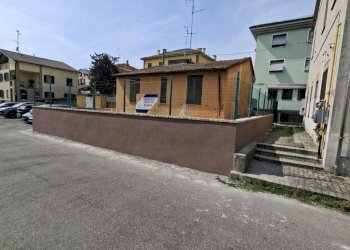 WhatsApp Image 2026-04-10 at 15.09.39 (1).jpeg - Villa Medesano - foto 2