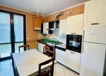 PHOTO-2025-12-17-16-41-59 6.jpg - Three-room apartment VIALE GUIDO CAVALCANTI, Ravenna - photo 1