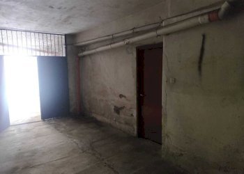 5.jpeg - Box Via Ficarazzi 15, Catania - foto 5