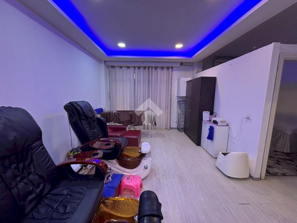 Negozio Str. San Faustino, Modena - foto 2