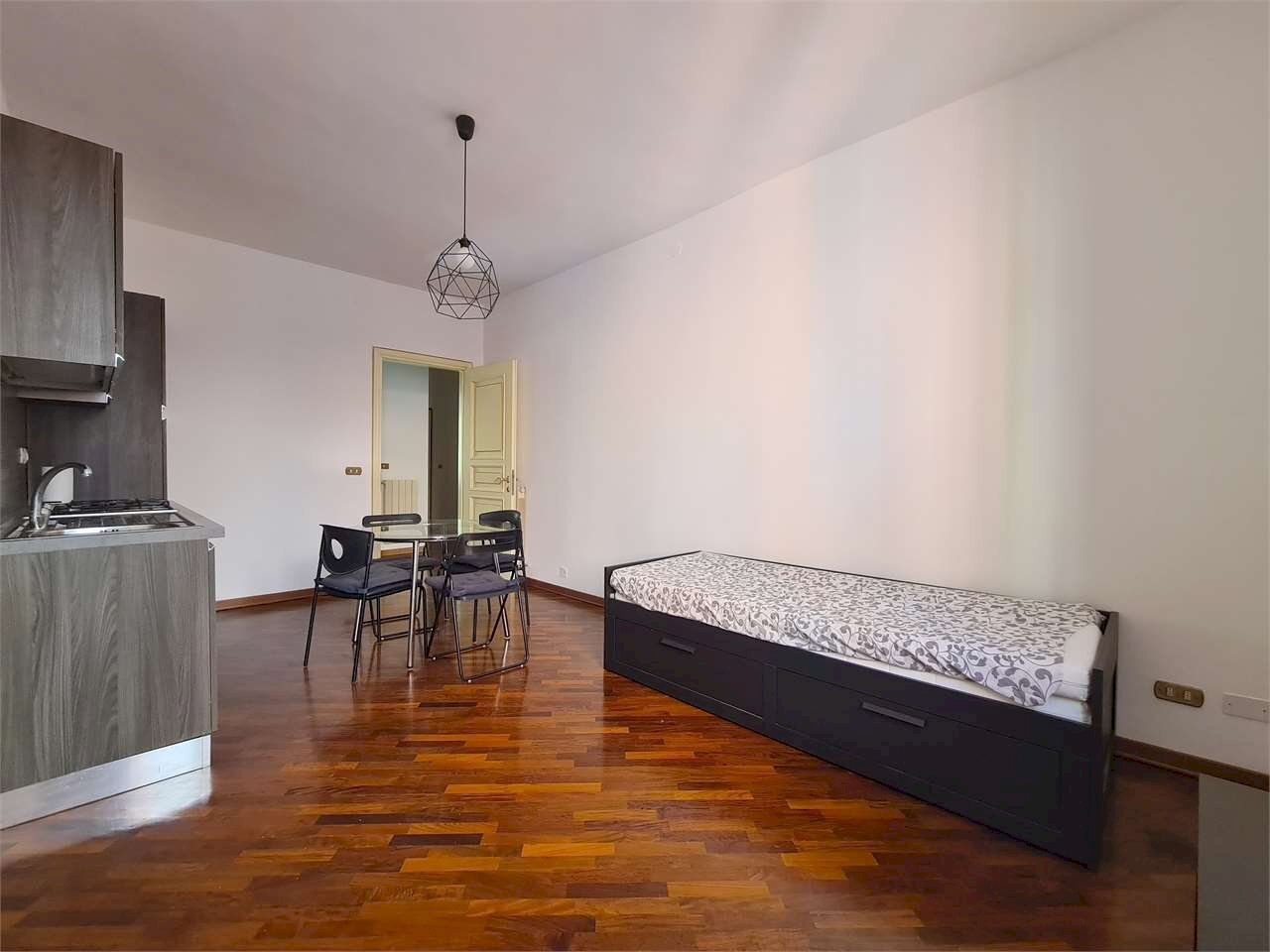 Bilocale Modena (zona Circoscrizione 1) - foto 3