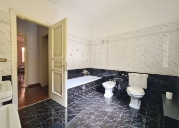 Bilocale Modena (zona Circoscrizione 1) - foto 13