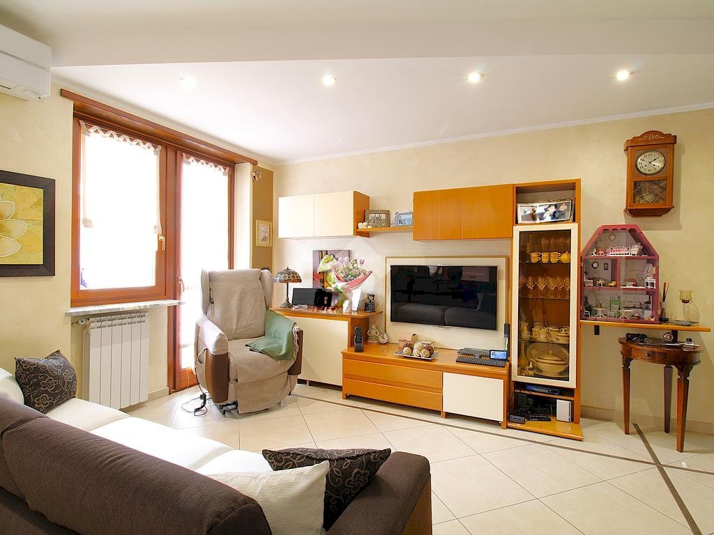 Trilocale Via De Gasperi, Santena - foto 2