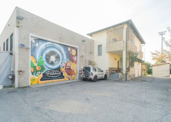 Capannone VIA GOFFREDO MAMELI, 20, Villasanta - foto 1
