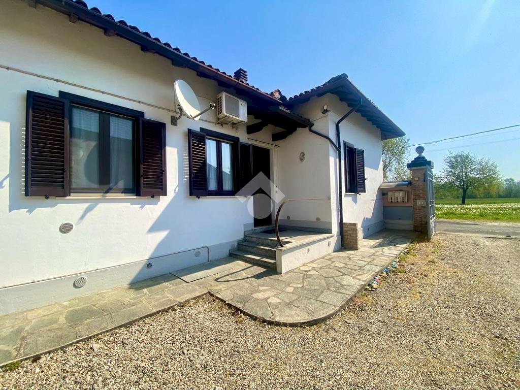 Casa semi indipendente Strada Comunale per Viguzzolo, Castelnuovo Scrivia - foto 2