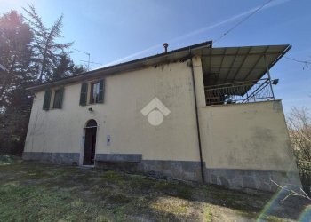 Casa indipendente Località Quartino, Melazzo - foto 1