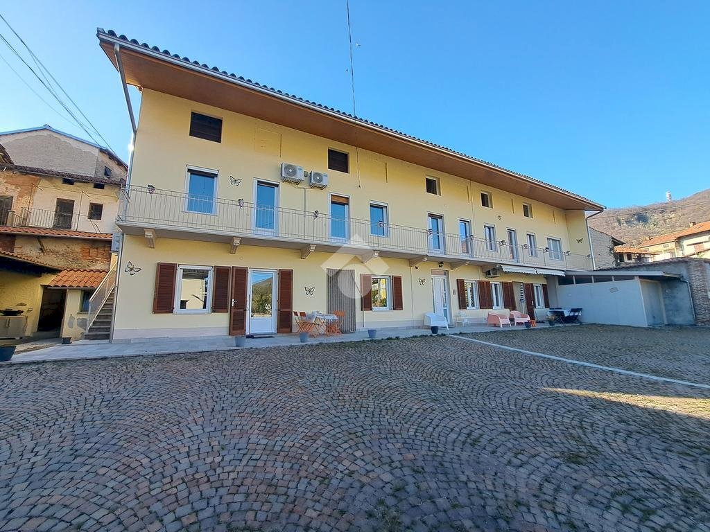 Villa Via Asilo, Palazzo Canavese - photo 2