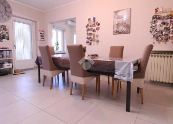 Villa Via Asilo, Palazzo Canavese - photo 4