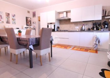 Villa Via Asilo, Palazzo Canavese - photo 5