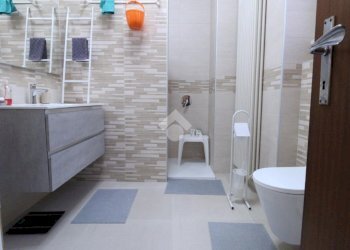 Villa Via Asilo, Palazzo Canavese - photo 11