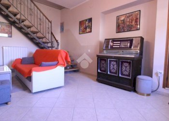 Villa Via Asilo, Palazzo Canavese - photo 20