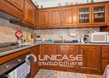Cucina - Bilocale Via Forte San Michele, 8, Luserna San Giovanni - foto 4