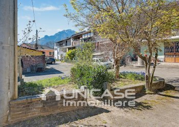 Cortile - Casa semi indipendente Borgo Gay, 4, Luserna San Giovanni - foto 40