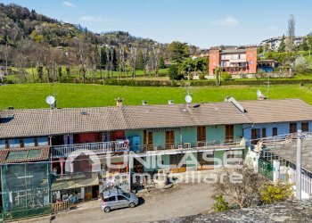 Facciata - Casa semi indipendente Borgo Gay, 4, Luserna San Giovanni - foto 46