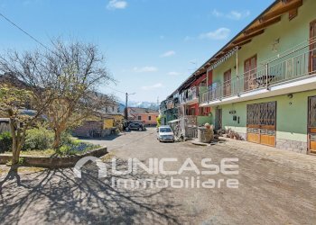 Cortile - Casa semi indipendente Borgo Gay, 4, Luserna San Giovanni - foto 42