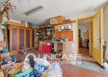 Cantina - Casa semi indipendente Borgo Gay, 4, Luserna San Giovanni - foto 17